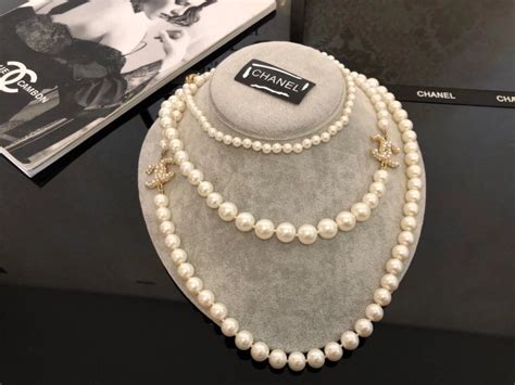 chanel pearl necklace knockoff|fake chanel jewelry for women.